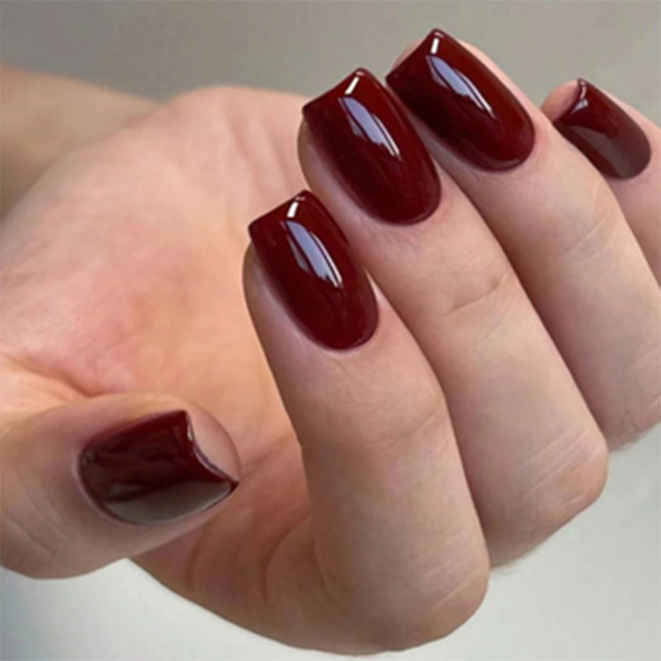 ARTAUG 24PCS Press On Nails Short Almond Wine Red High Saturation Fake Press On Nails Korean Press On Nails Valentine'S Day